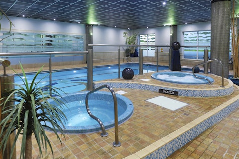 The Suites Hotel & Spa Knowsley Poolside Jacuzzi