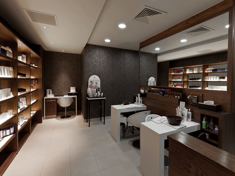 The Mere Golf Resort & Spa Manicure Stations