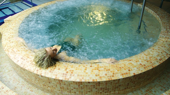 Thoresby Hall Hotel Jacuzzi