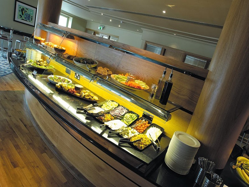 Thorpe Park Hotel and Spa Buffet