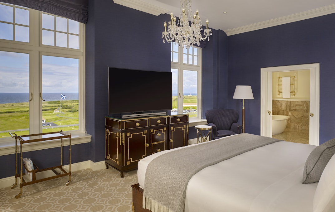 Trump Turnberry Resort Deluxe Ocean View Bedroom