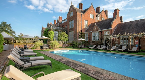 Tylney Hall Hotel Outdoor Lounges