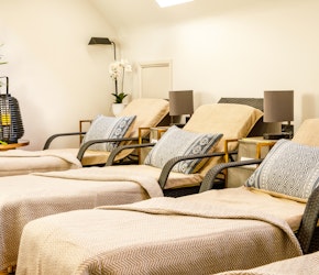 Voco Lythe Hill Hotel & Spa Relaxation Room