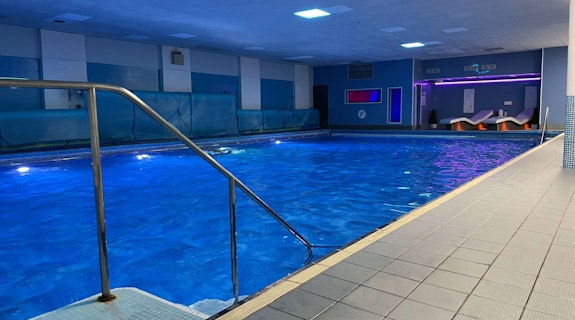 Waterfront Southport Hotel Swimming Pool