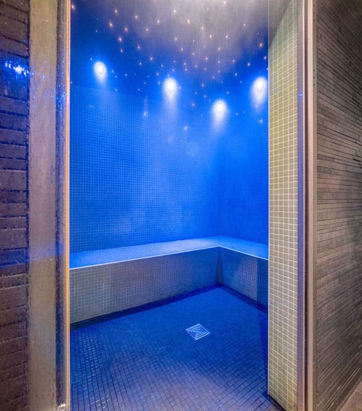  PURE Spa Waterloo Place Steam Room