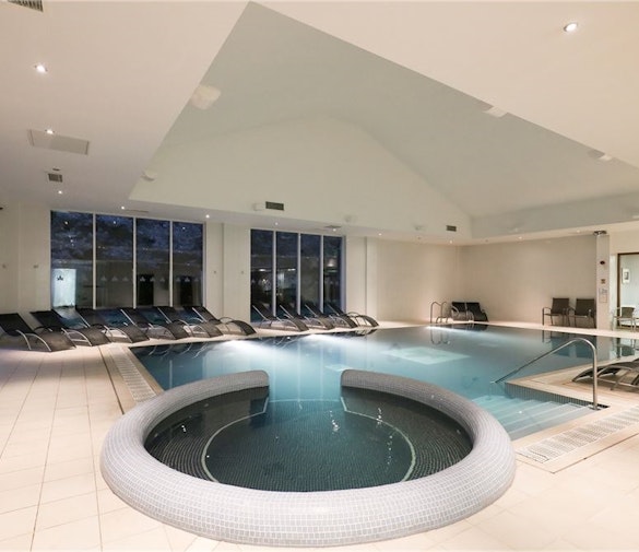 Muthu Clumber Park Hotel & Spa Whirlpool and Swimming Pool