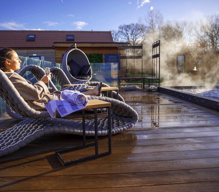 Yorkshire Spa Retreat Outdoor Pool Loungers