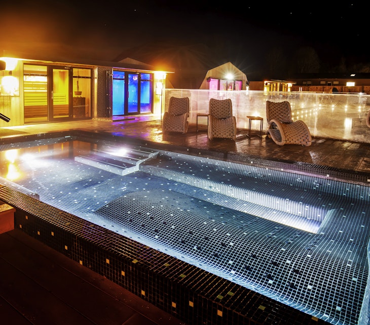 Yorkshire Spa Retreat Outdoor Pool Area Night